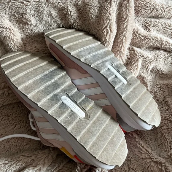 Adidas Light Pink and White Shoes - Picture 11 of 14